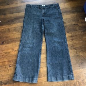 Women’s Wide Leg Flare Jeans in Washed Gray